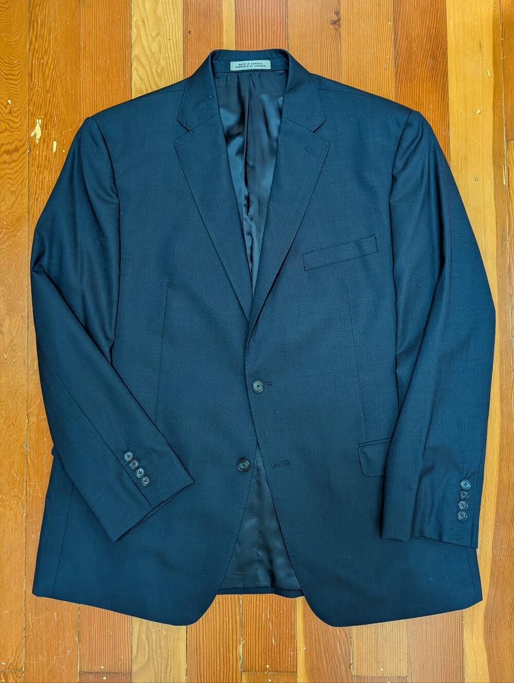 Joseph Abboud Navy Marzotto Wool Suit 46L – Made in Canada – Worn Once